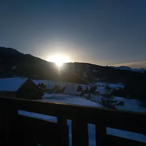 https://les-balcons-de-lizoard.fr-provencehotel.com
