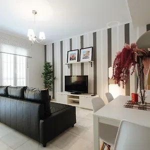 https://apartamento-centro-gran-poder.es-andalucia.com